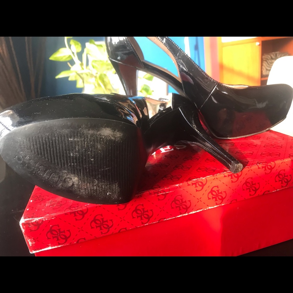 Guess shoes - Picture 4 of 5